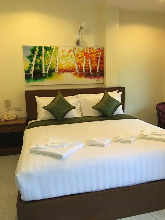 Db Residence Patong Экстерьер фото